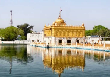 Durgiana Temple in Amritsar near Hotel City Klyde Inn