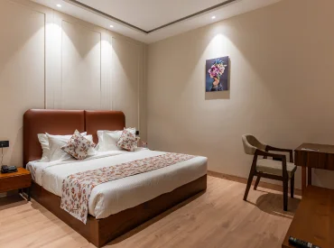 Deluxe Room at Hotel City Klyde Inn, Amritsar