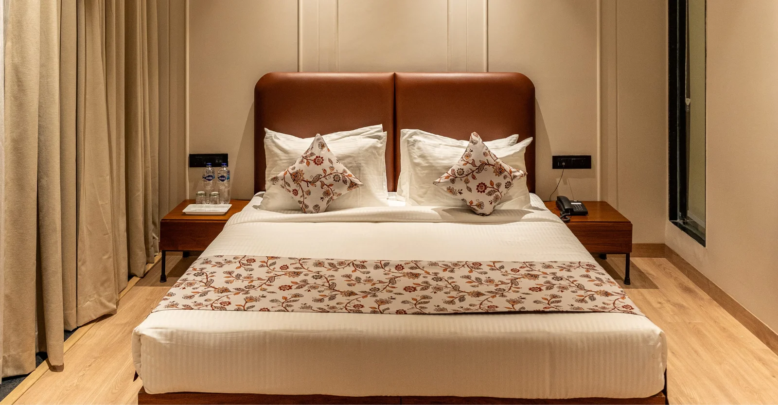 Junior Suite Room at Hotel City Klyde Inn, Amritsar